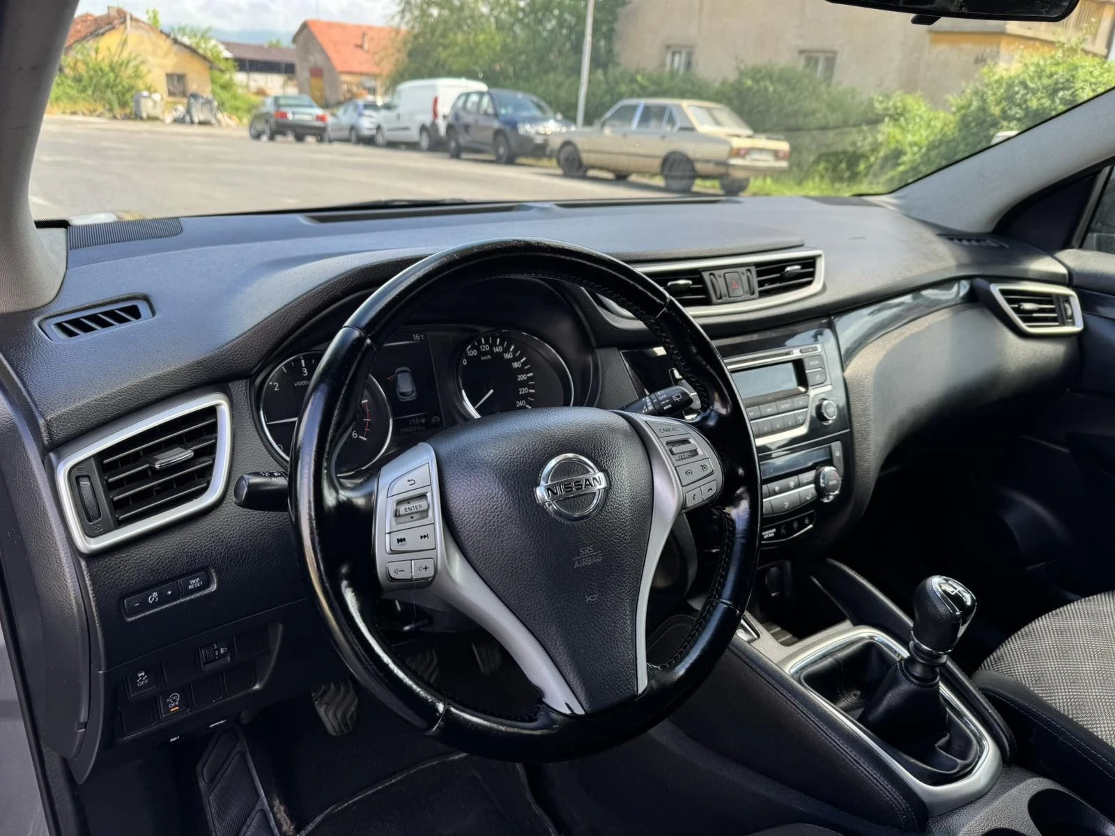 Nissan Qashqai Нов внос италия, снимка 11 - Автомобили и джипове - 55970902