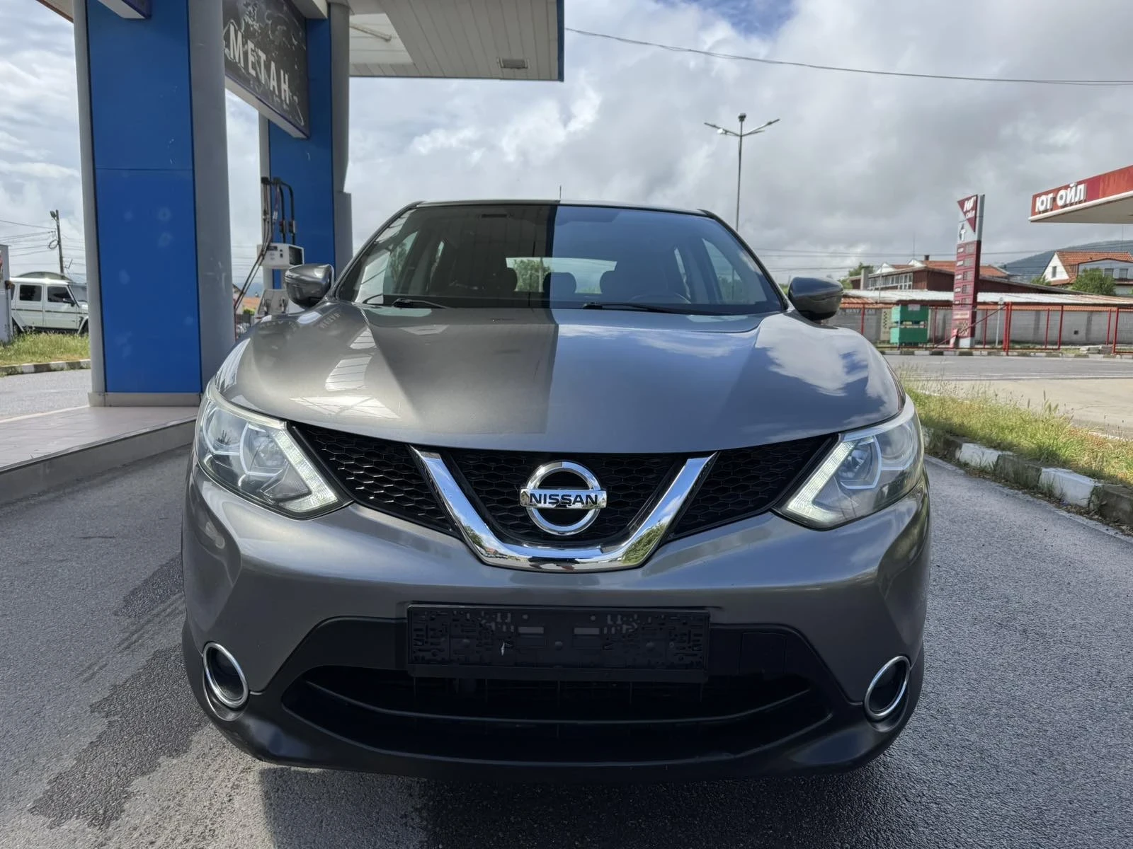Nissan Qashqai Нов внос италия, снимка 2 - Автомобили и джипове - 55970902