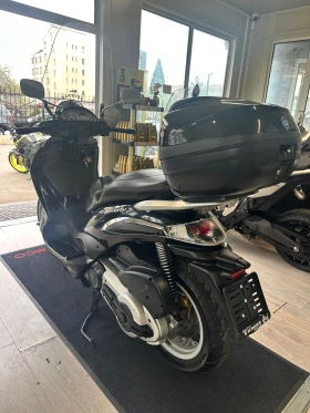 Piaggio Beverly 500ie 07.2005г., снимка 10