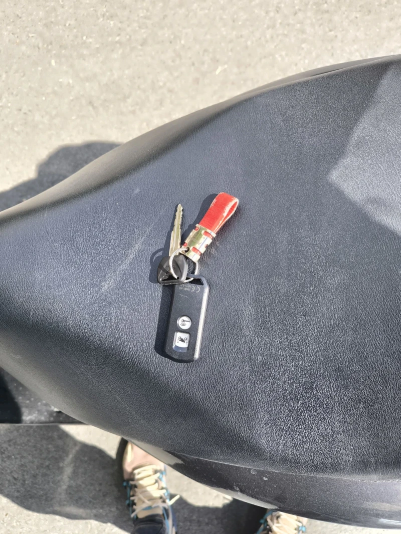 Honda Sh 125 KEY LES LED TC ABS, снимка 6 - Мотоциклети и мототехника - 51921971