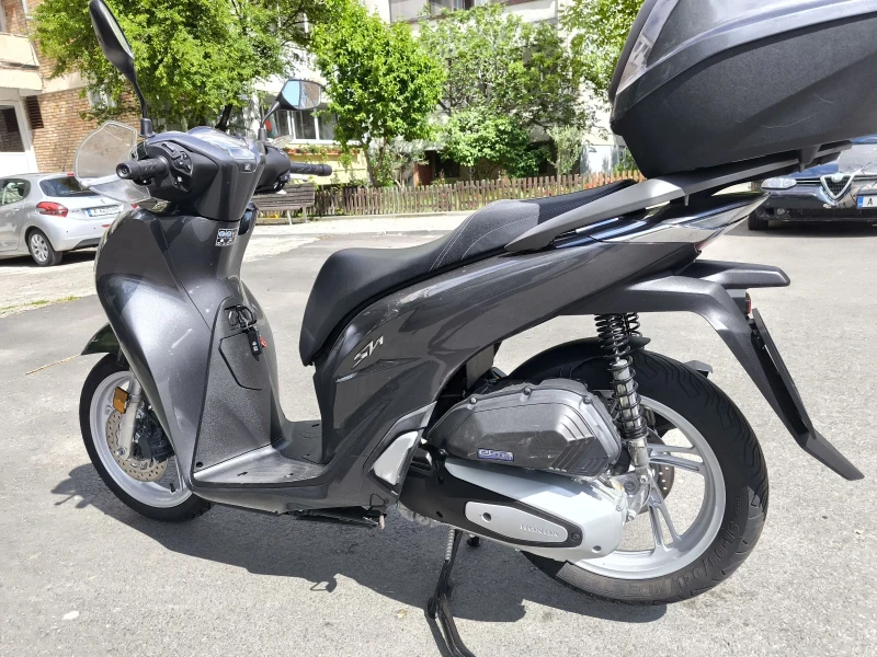 Honda Sh 125 KEY LES LED TC ABS, снимка 4 - Мотоциклети и мототехника - 51921971