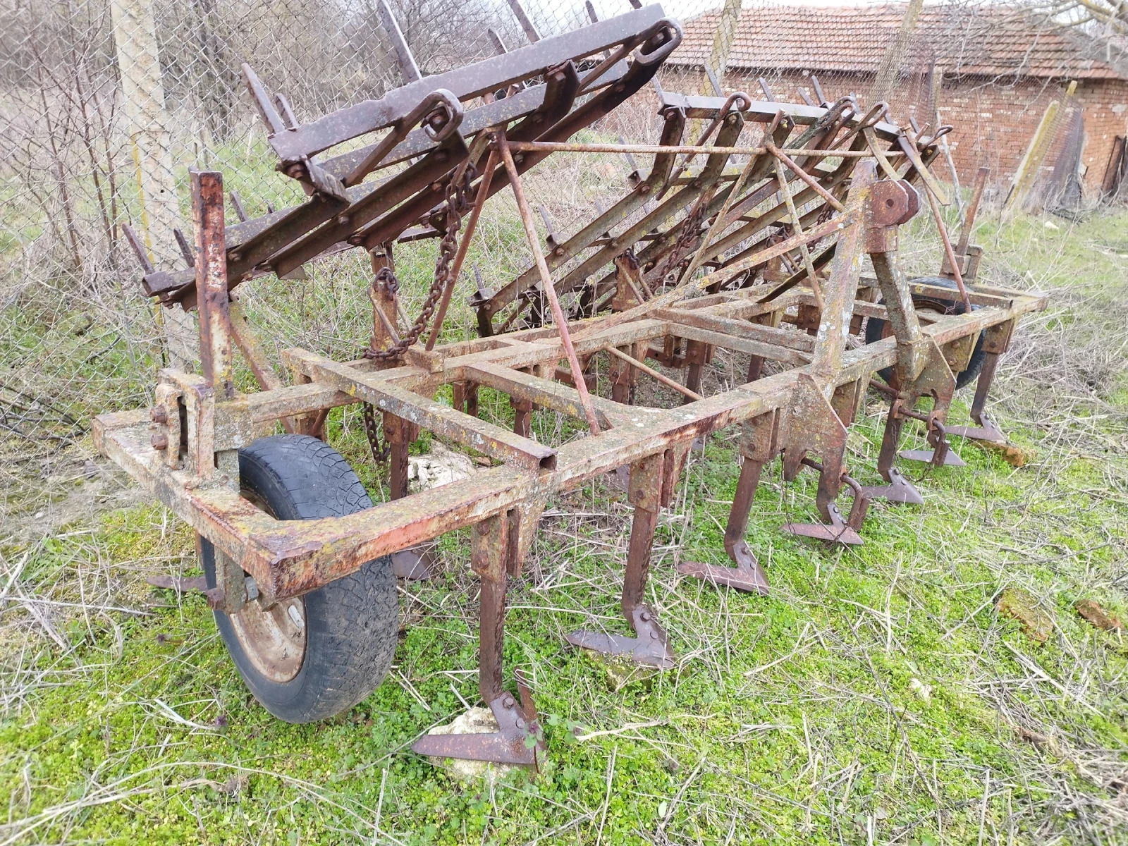 Култиватор UNLU, снимка 3 - Селскостопанска техника - 53926509