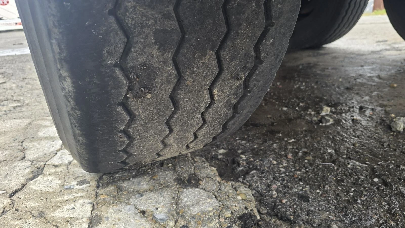 Полуремарке Koegel 26 куб. / термоизолирана, снимка 15 - Ремаркета - 54019210