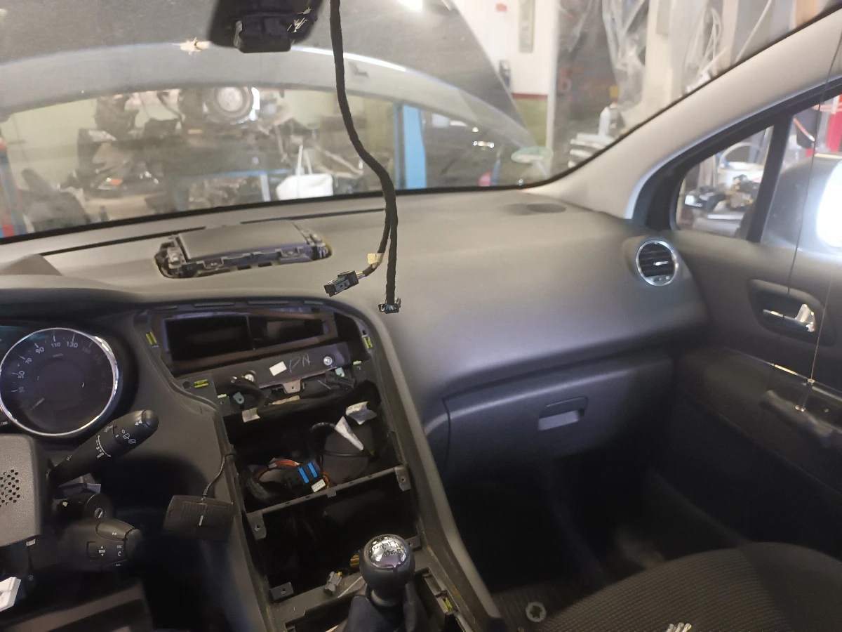      5008 1.6 | Mobile.bg   1