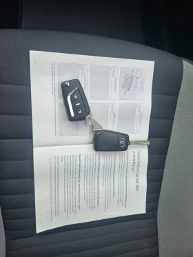Toyota Auris 1.4 D4D, снимка 15