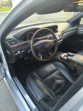 Mercedes-Benz S 500, снимка 13