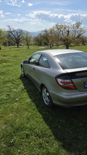 Mercedes-Benz C 180, снимка 6