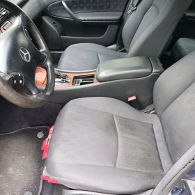 Mercedes-Benz C 220, снимка 8