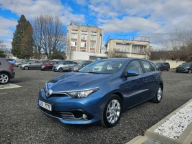 ������ Toyota Auris