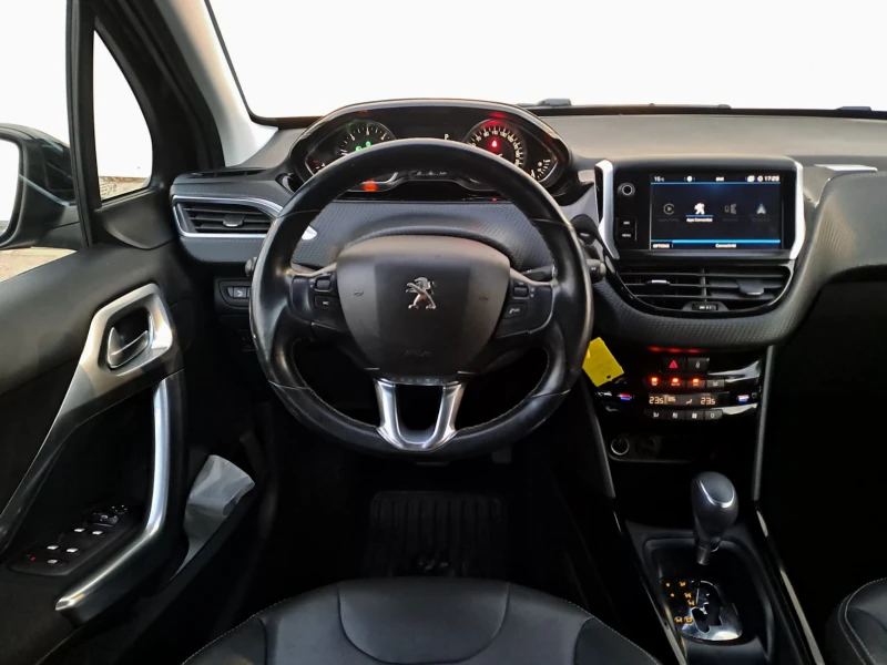 Peugeot 2008 Allure 1.5 HDI * AUTO* 88 хил.км* , снимка 13 - Автомобили и джипове - 47782512