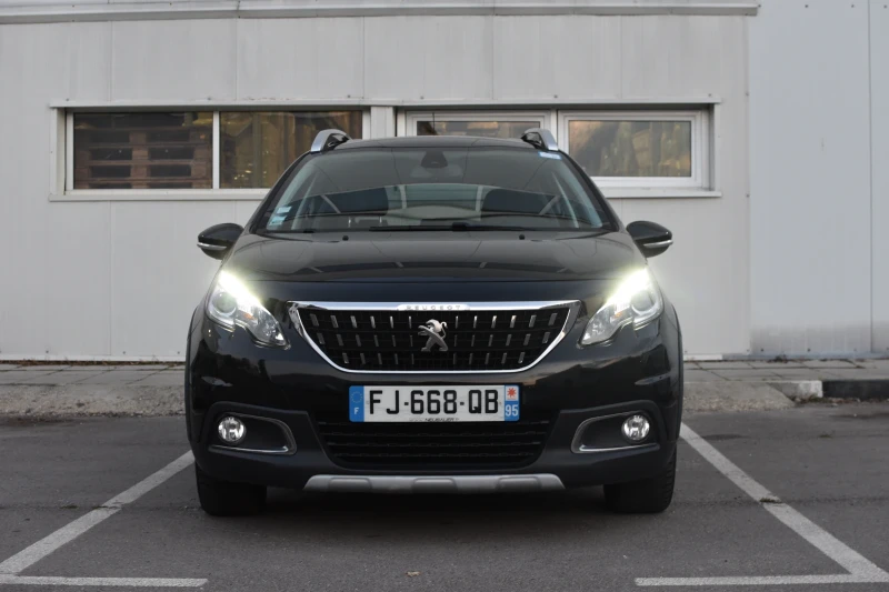 Peugeot 2008 Allure 1.5 HDI * AUTO* 88 хил.км* , снимка 3 - Автомобили и джипове - 47782512