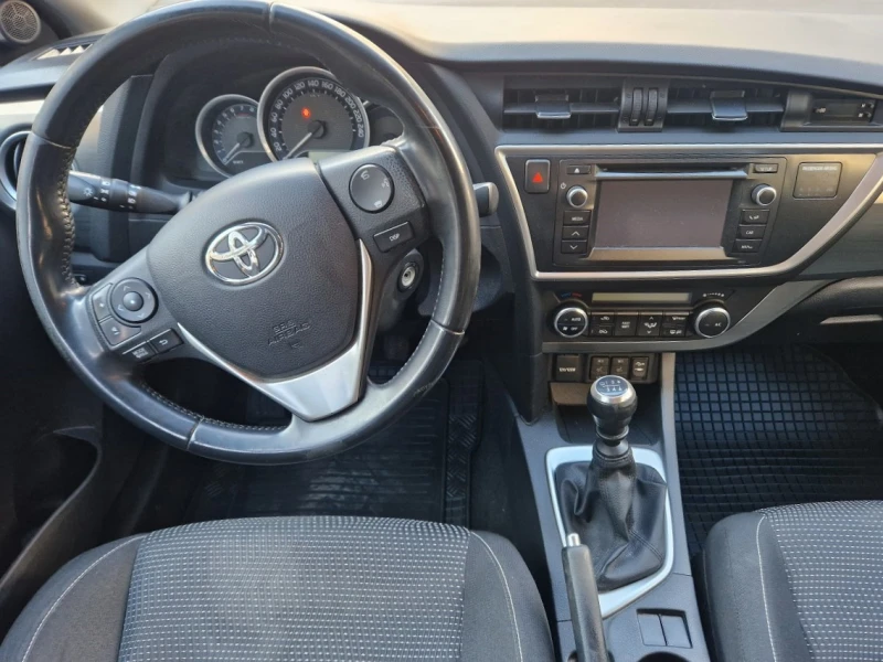 Toyota Auris Luna, снимка 4 - Автомобили и джипове - 49399394