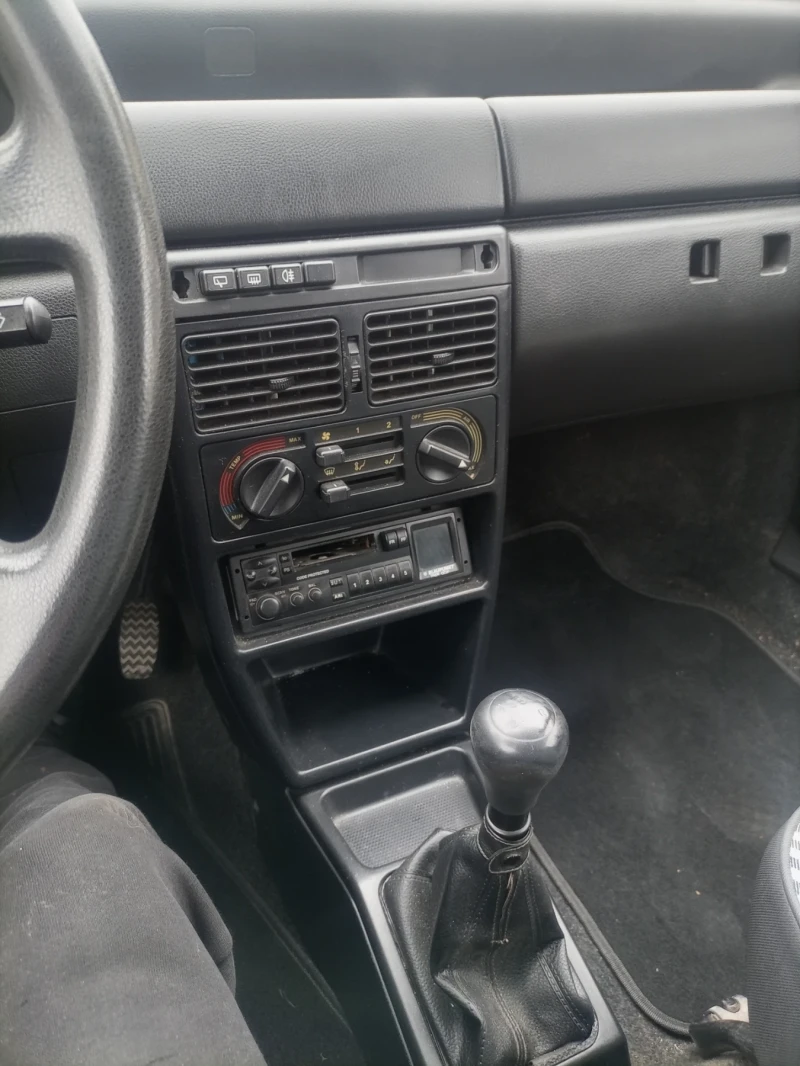 Fiat Uno 45, снимка 14 - Автомобили и джипове - 49546882