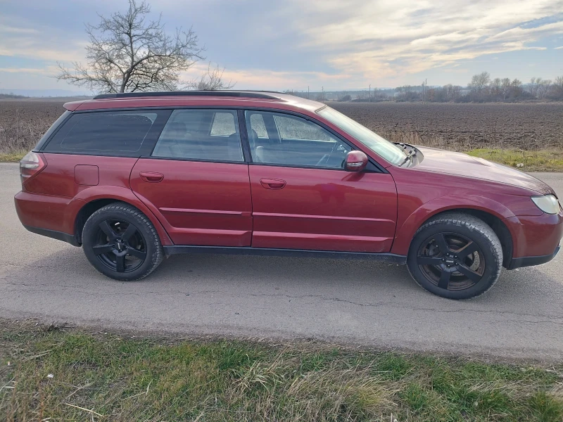 Subaru Outback 2.0 150k.c, снимка 8 - Автомобили и джипове - 51228925