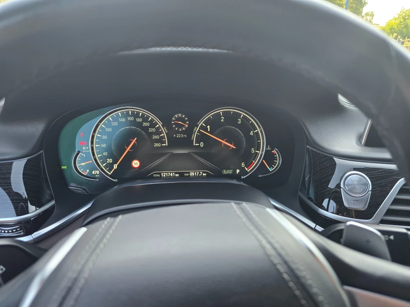 BMW 750 750 Xdrve, снимка 2 - Автомобили и джипове - 50845536