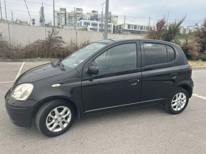 Toyota Yaris УНИКАТ!!, снимка 3 - Автомобили и джипове - 52420572