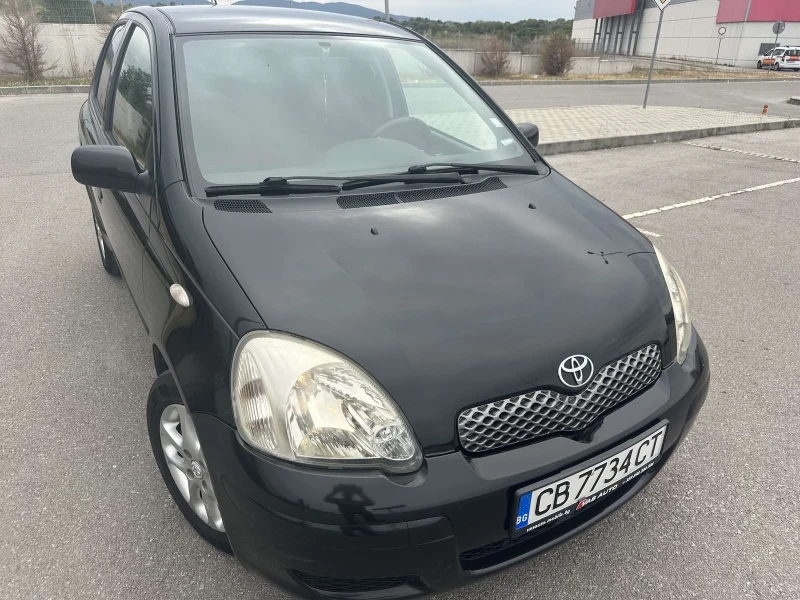 Toyota Yaris УНИКАТ!!, снимка 2 - Автомобили и джипове - 52420572