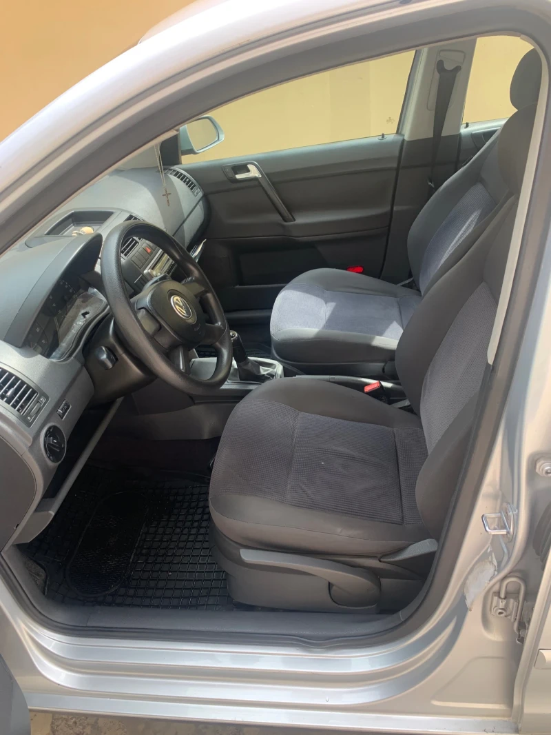 VW Polo, снимка 2 - Автомобили и джипове - 52381720