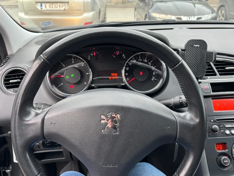 Peugeot 5008 1.6 HDi, снимка 7 - Автомобили и джипове - 52568133