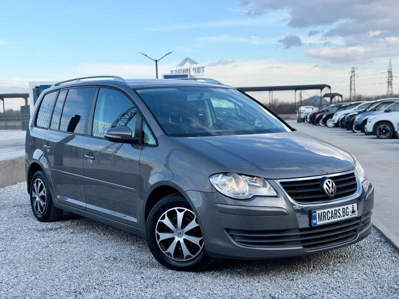 VW Touran  1.9 TDI / 7 МЕСТА / АВТОПИЛОТ , снимка 5 - Автомобили и джипове - 53403823