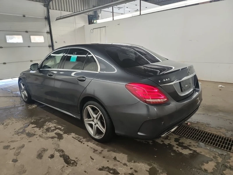 Mercedes-Benz C 300 * CARFAX * ЦЕНА ДО БГ, снимка 6 - Автомобили и джипове - 53443296