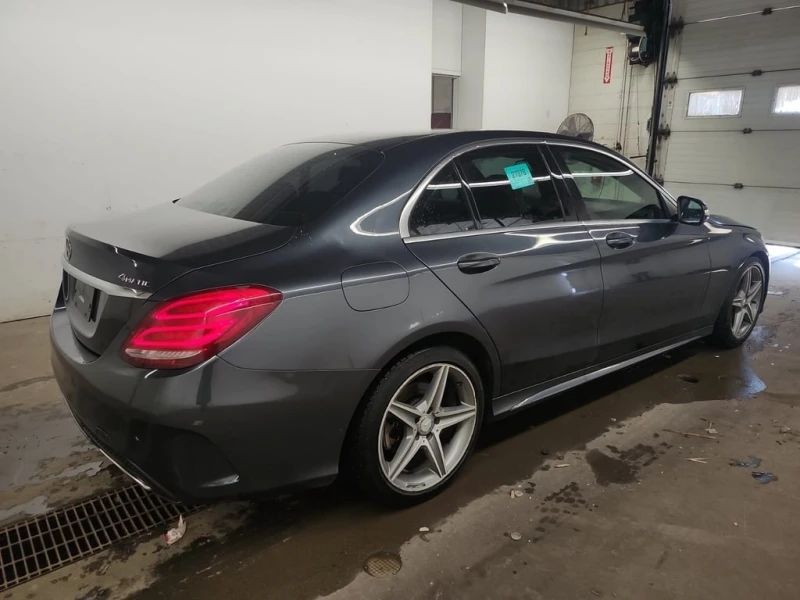Mercedes-Benz C 300 * CARFAX * ЦЕНА ДО БГ, снимка 4 - Автомобили и джипове - 53443296