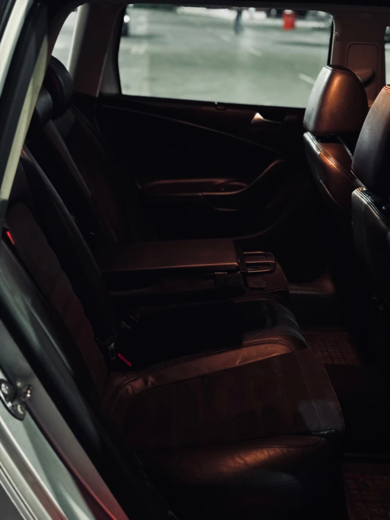 VW Passat, снимка 10 - Автомобили и джипове - 53471445