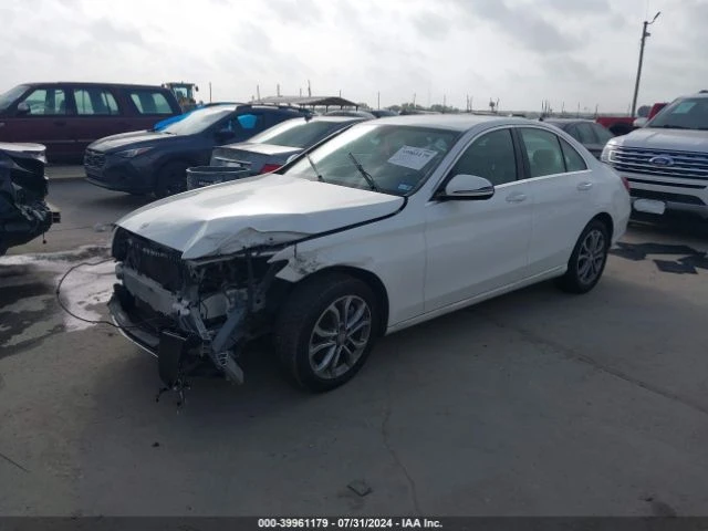 Mercedes-Benz C 300 4MATIC* Luxury* Sport* Подгрев* Keyless* Камерa* , снимка 12 - Автомобили и джипове - 48236600