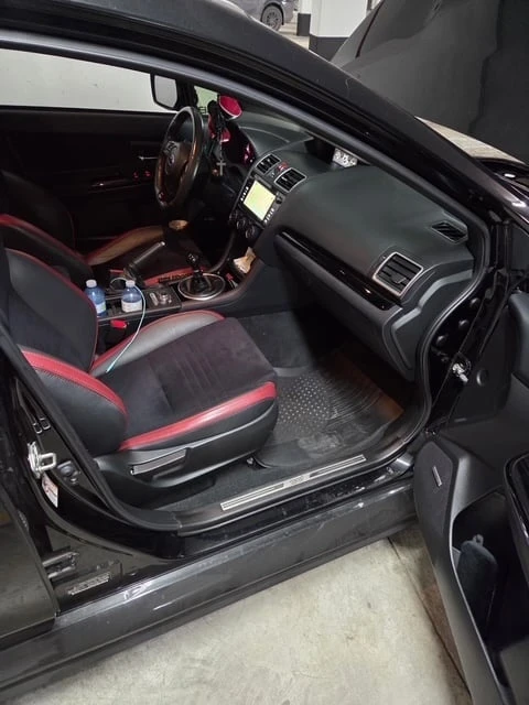 Subaru WRX STI SPORT TECH | TUNED | CARFAX | АВТОФИНАНСИРАНЕ - изображение 8