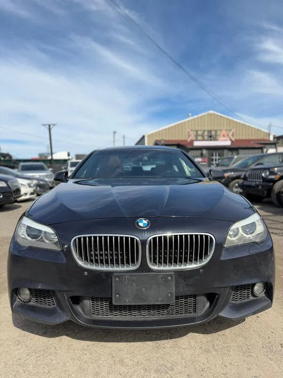 BMW 535 xDrive* M PACK* СЛЕДЕНЕ НА ЛЕНТИ* PANORAMA, снимка 3 - Автомобили и джипове - 53845375