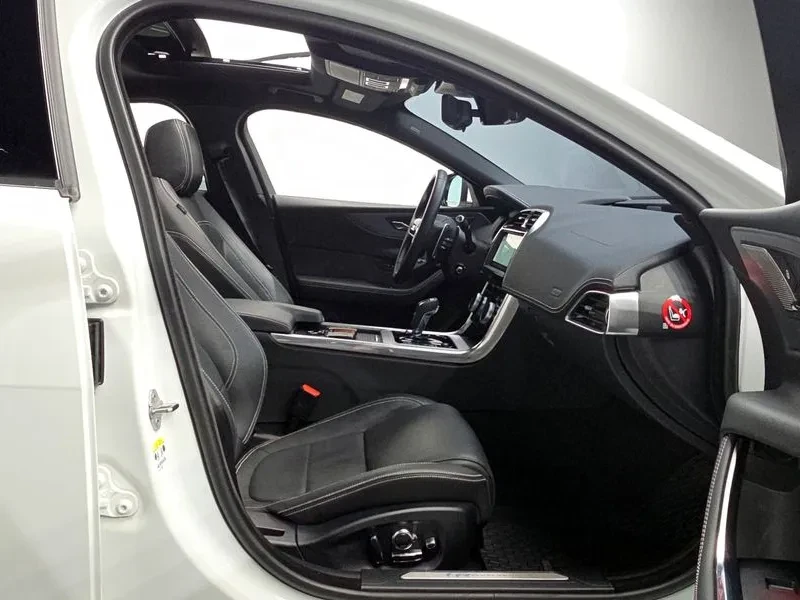 Jaguar XE P300 R-Dynamic Hse Awd | Mobile.bg � ����������� 10