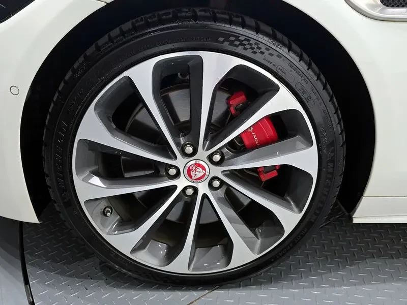 Jaguar XE P300 R-Dynamic Hse Awd | Mobile.bg � ����������� 5
