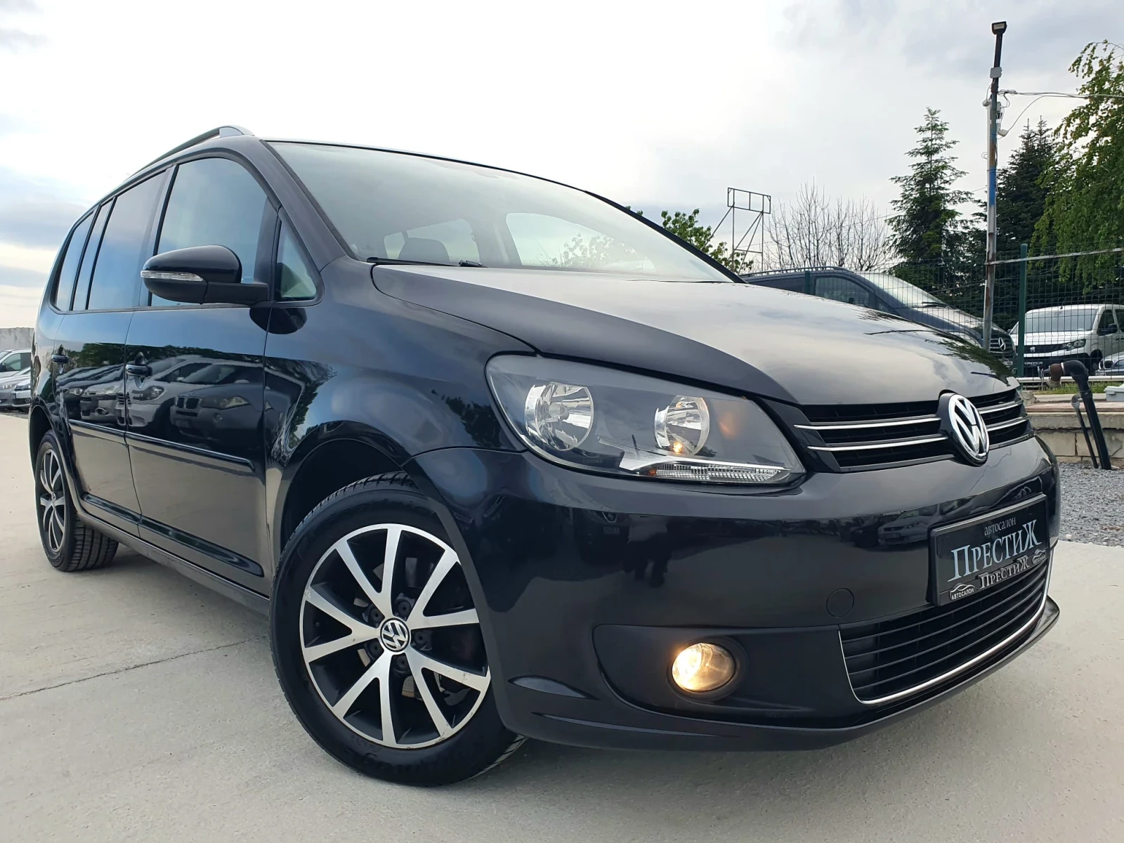 VW Touran 1.6TDI - 105 k.c. - 6ck. - изображение 3