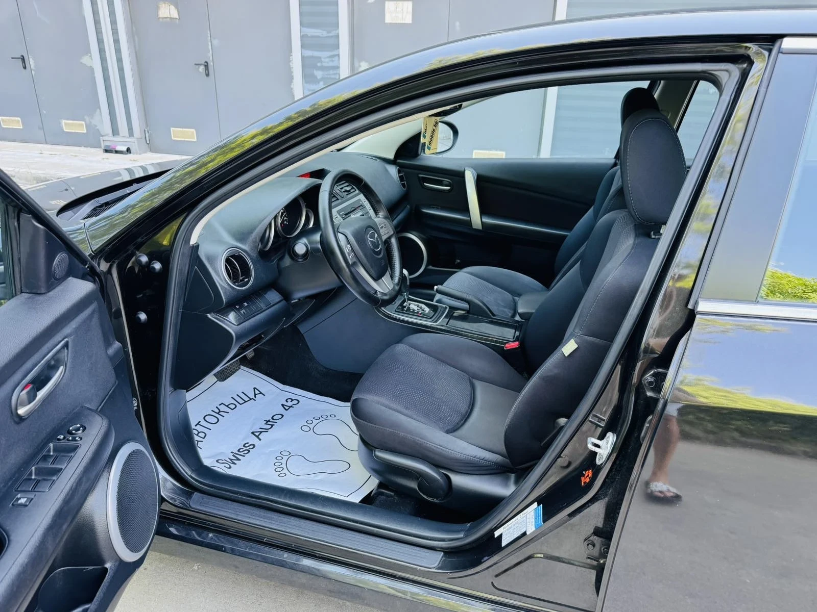 Mazda 6 2.0i Automat - изображение 9