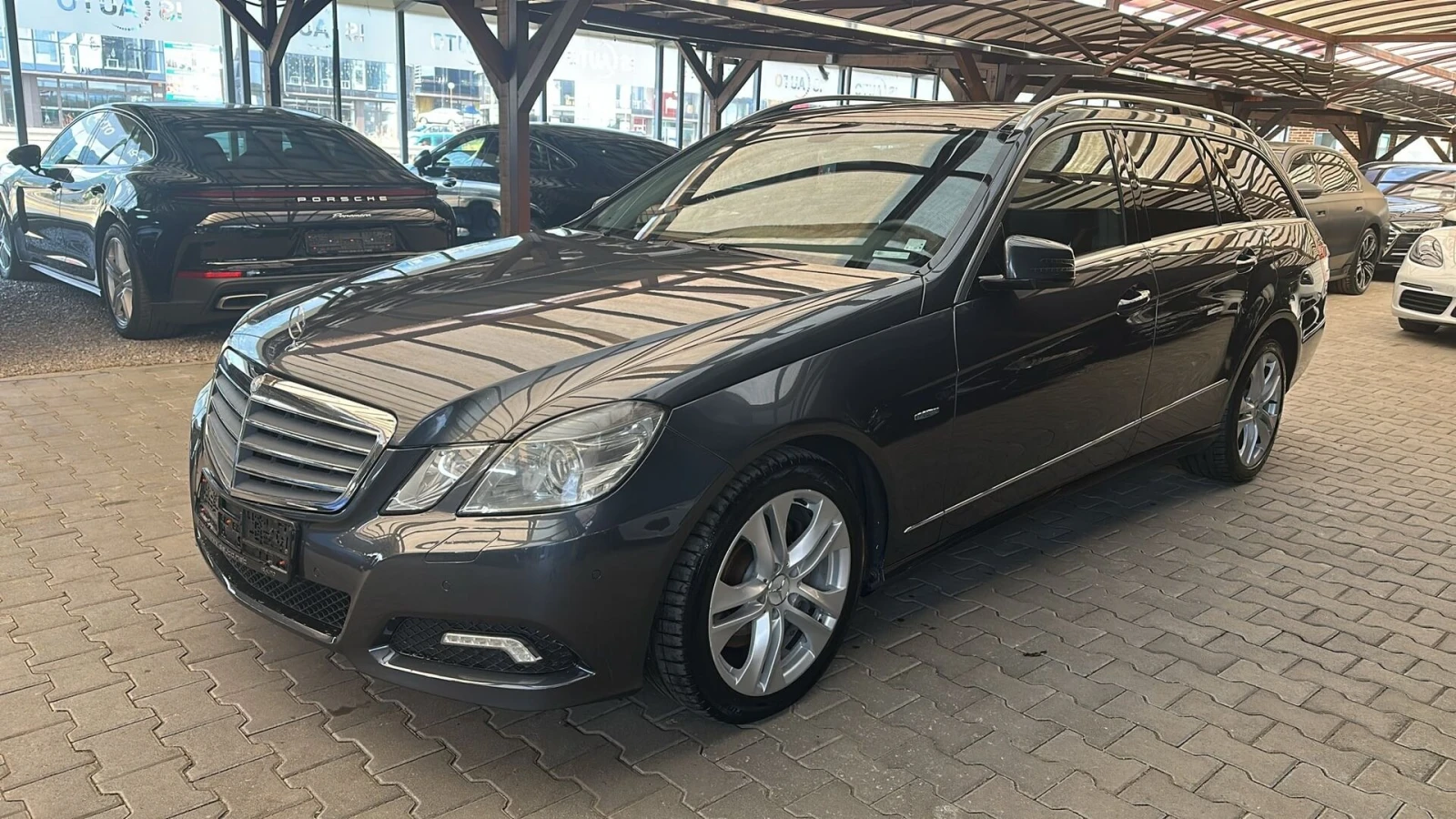 Mercedes-Benz E 350 CDI/V6/F1/4Matic/7G-Tronic/Avangard - изображение 2