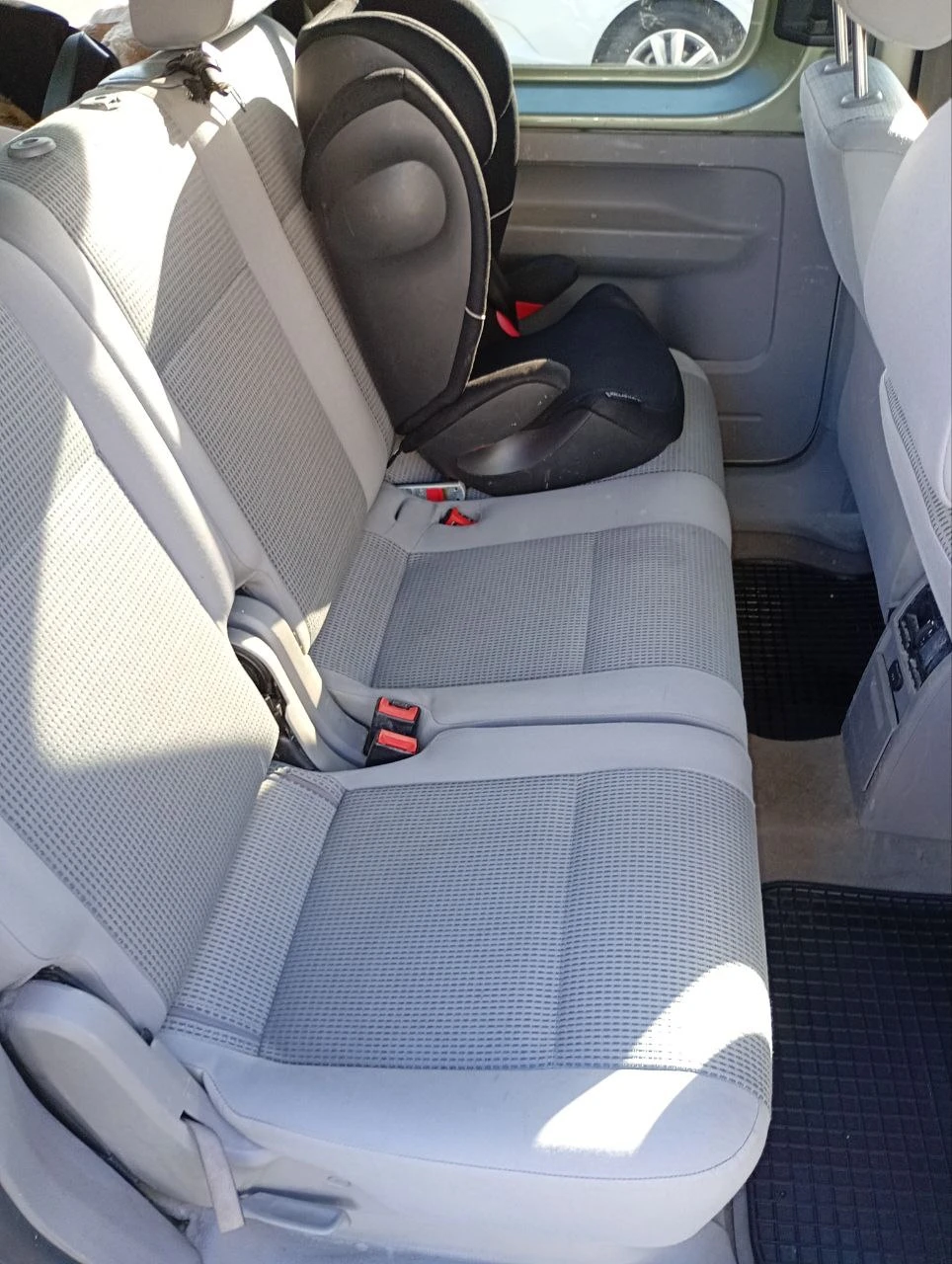 VW Caddy бензин/газ -2.0- 109 к.с. - изображение 9
