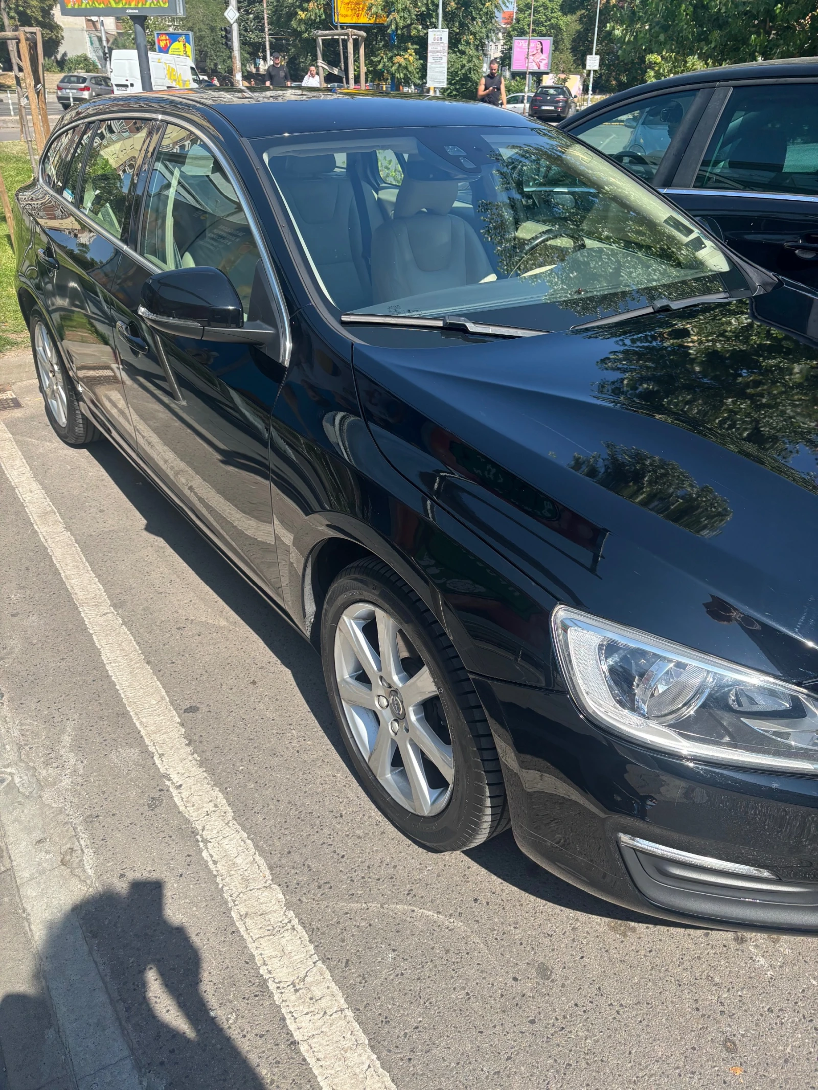 Volvo V60  - изображение 2