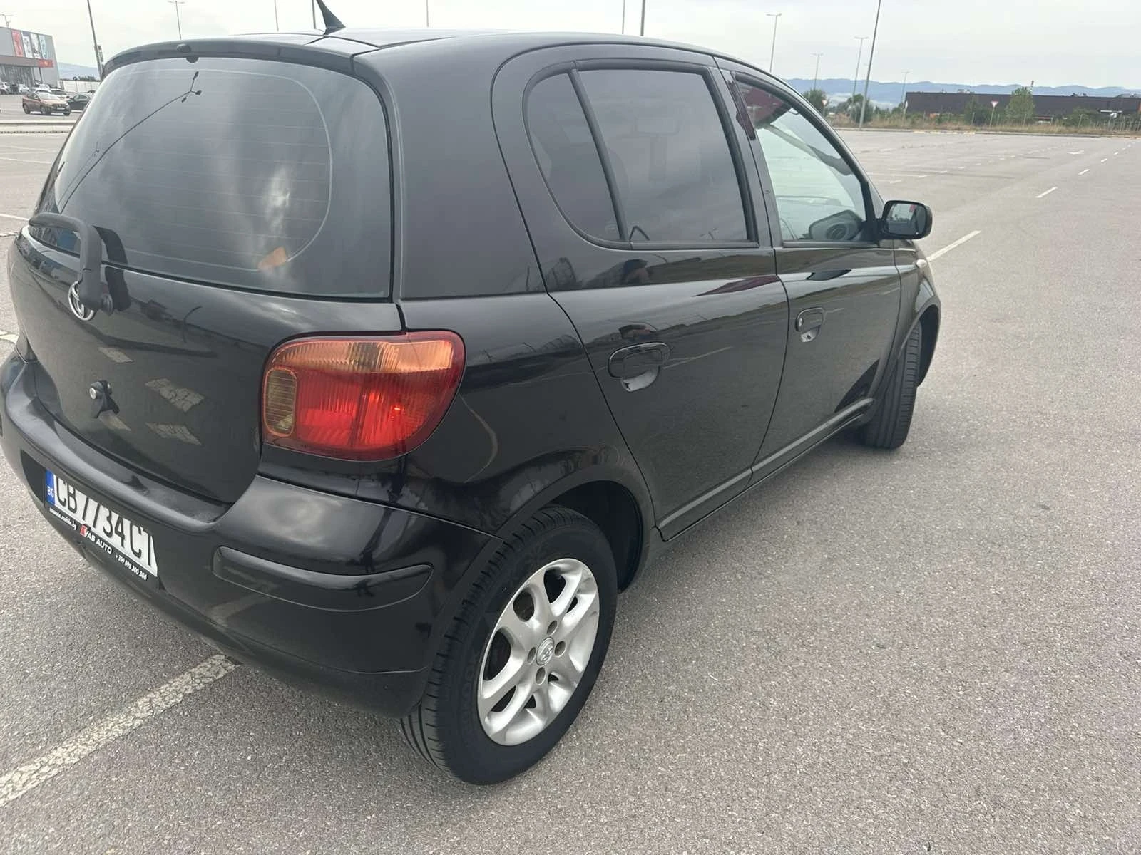 Toyota Yaris УНИКАТ!! - изображение 6