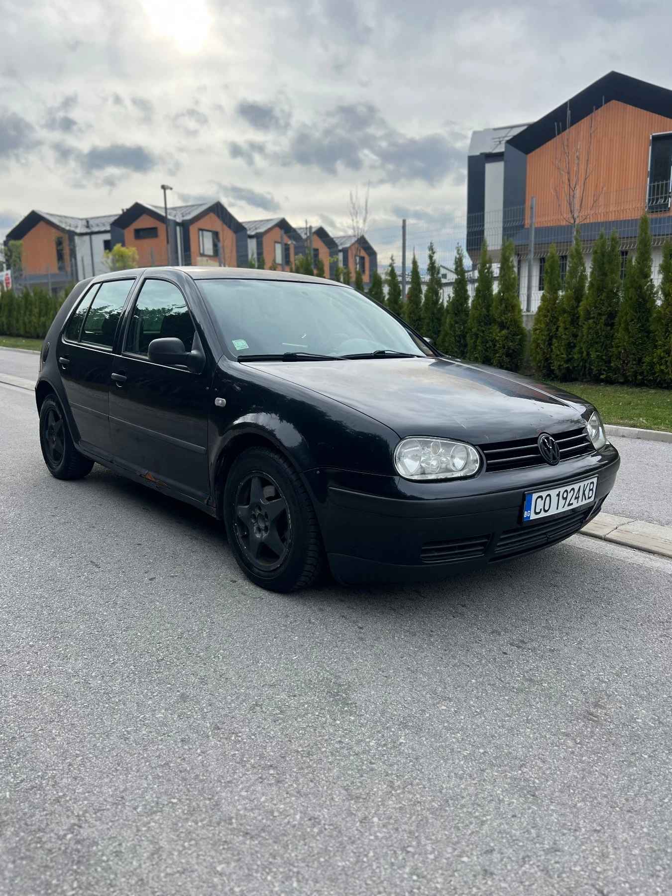 VW Golf Golf 1.9 tdi 6 скорости всичко платено | Mobile.bg — изображение 1