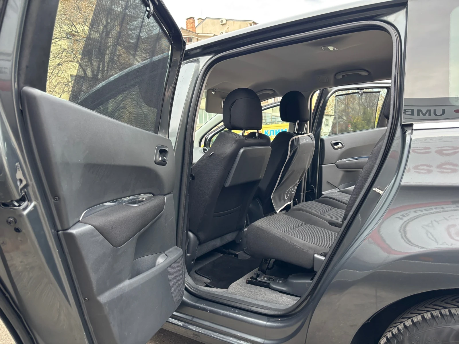 Peugeot 5008 1.6 HDi - изображение 10