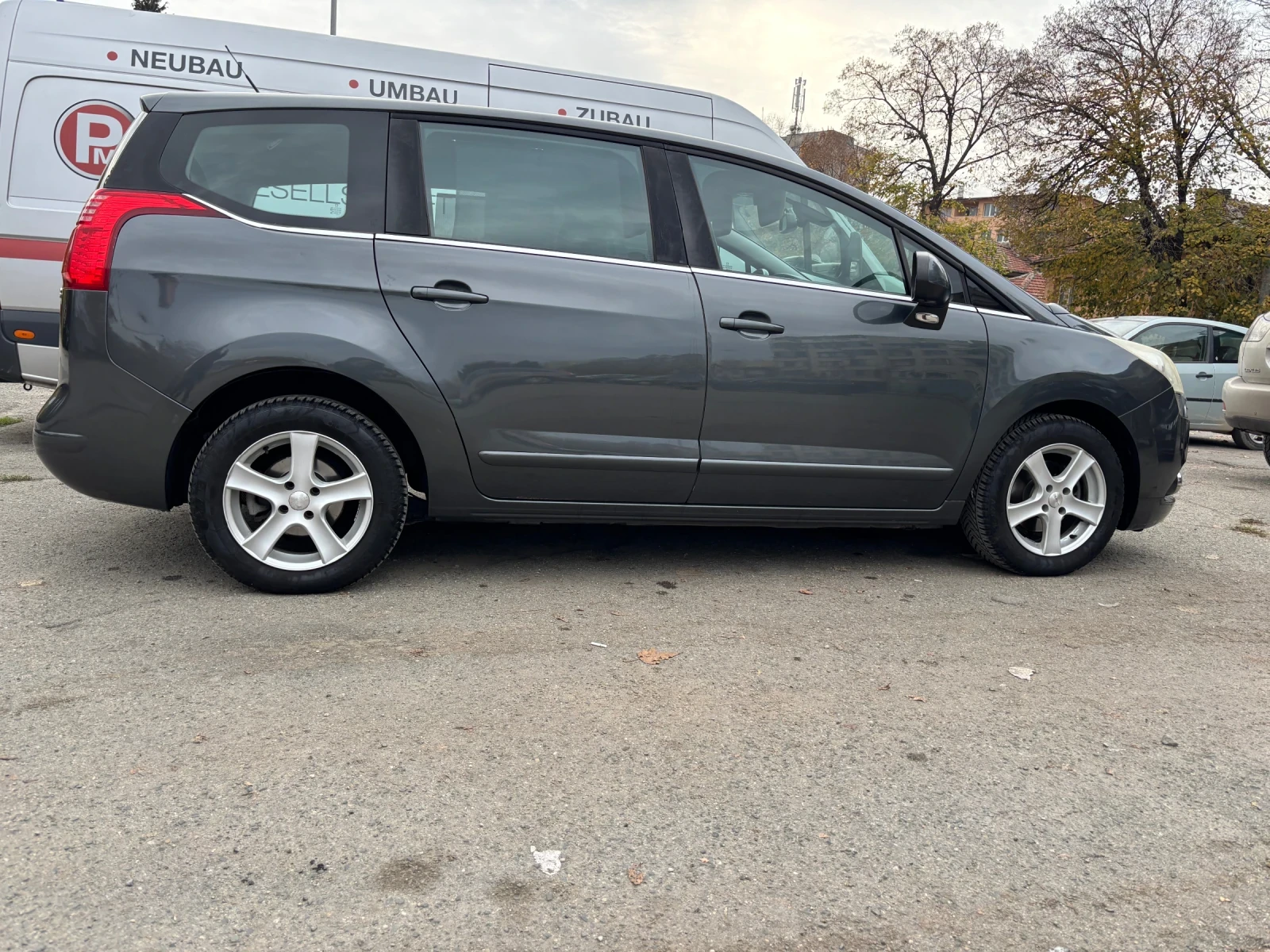 Peugeot 5008 1.6 HDi - изображение 2