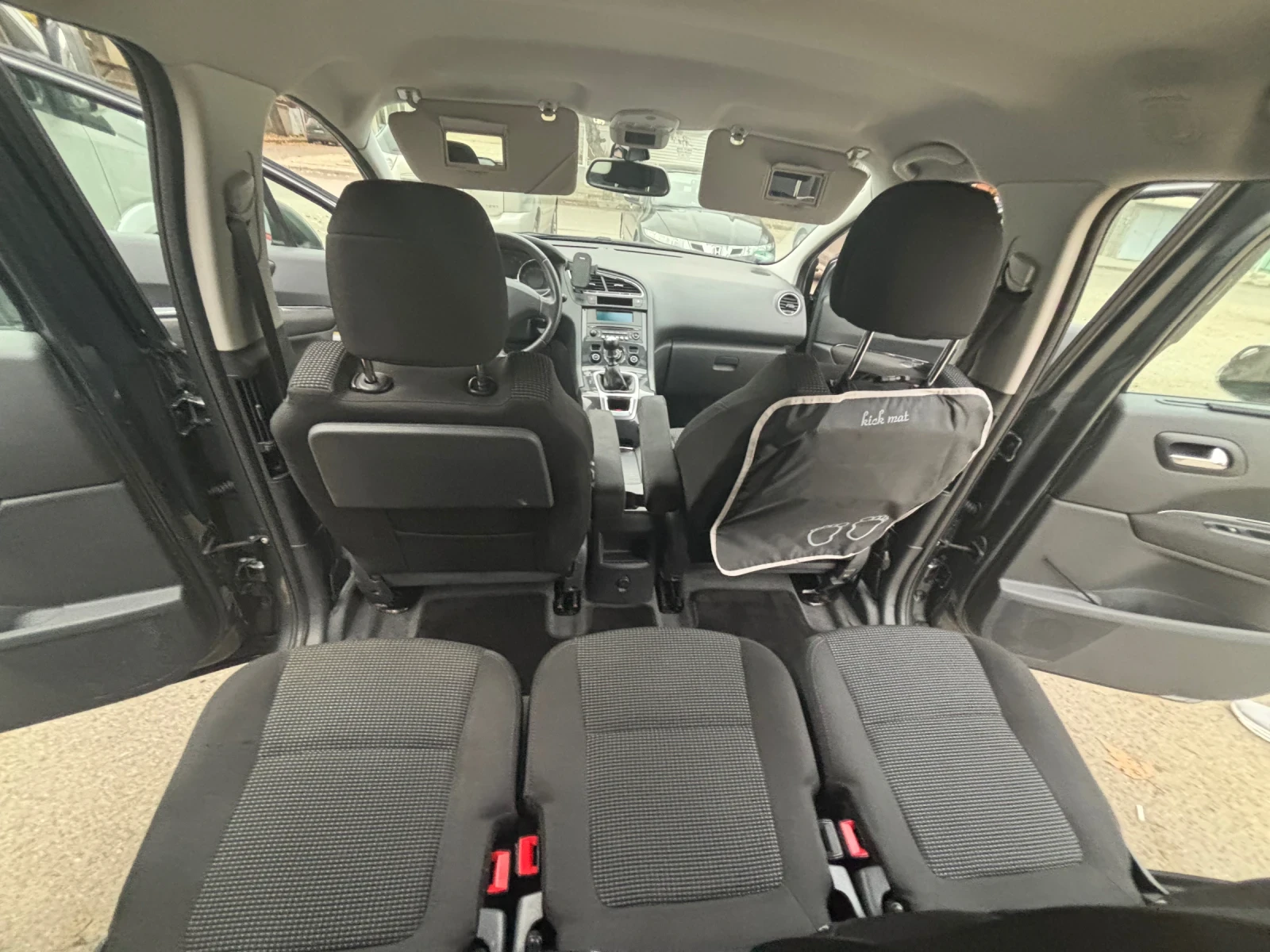 Peugeot 5008 1.6 HDi | Mobile.bg   11