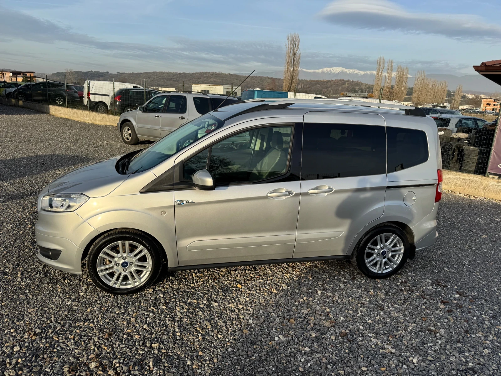 Ford Courier 1.0 TITANIUM 99.000km - изображение 6