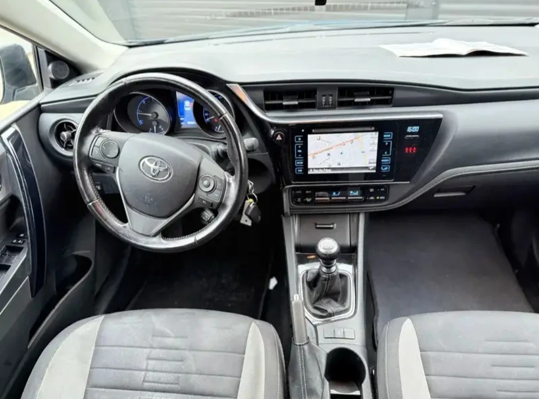 Toyota Auris 1.4 D4D - изображение 10