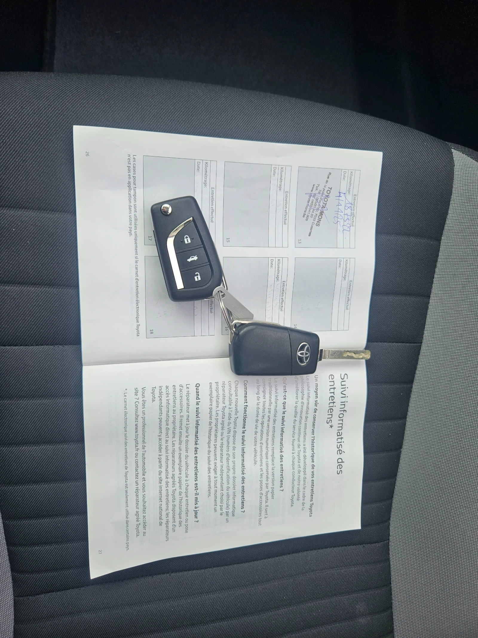 Toyota Auris 1.4 D4D | Mobile.bg � ����������� 15