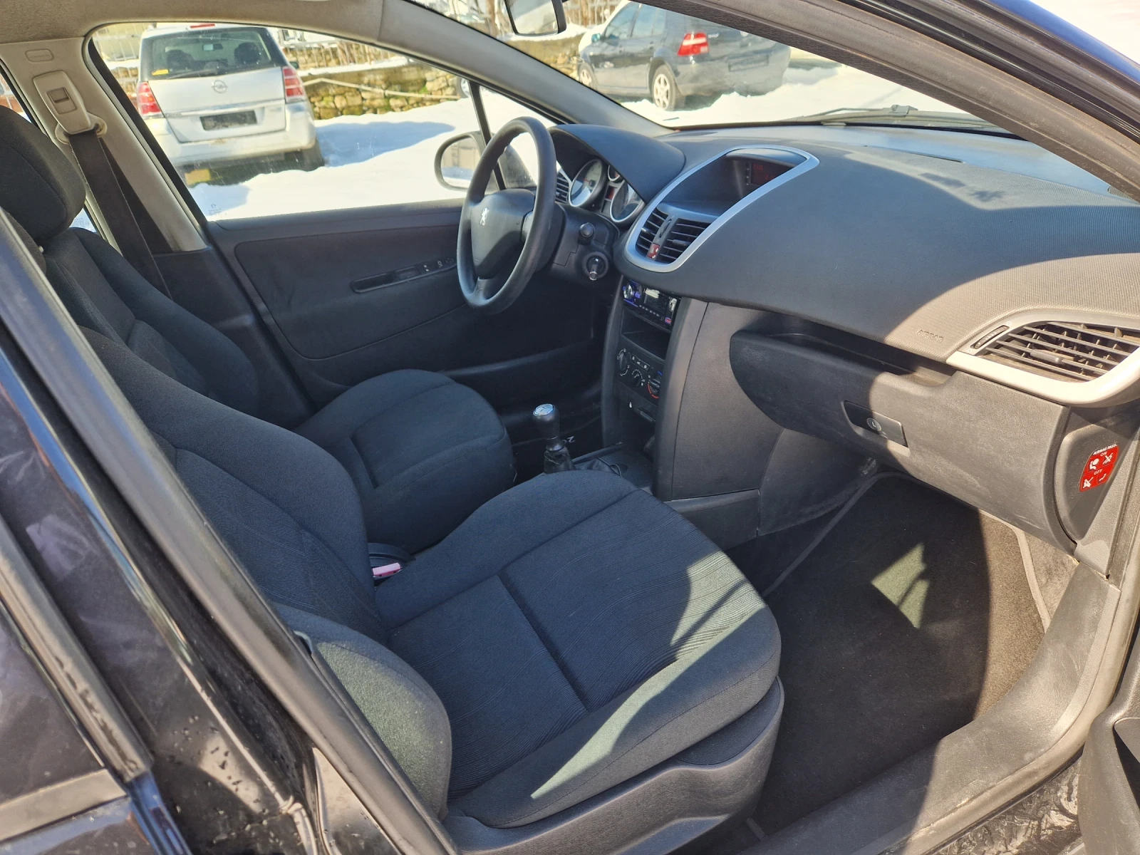 Peugeot 207 1.4HDI, 68��, 08�, 5��.������  | Mobile.bg � ����������� 9