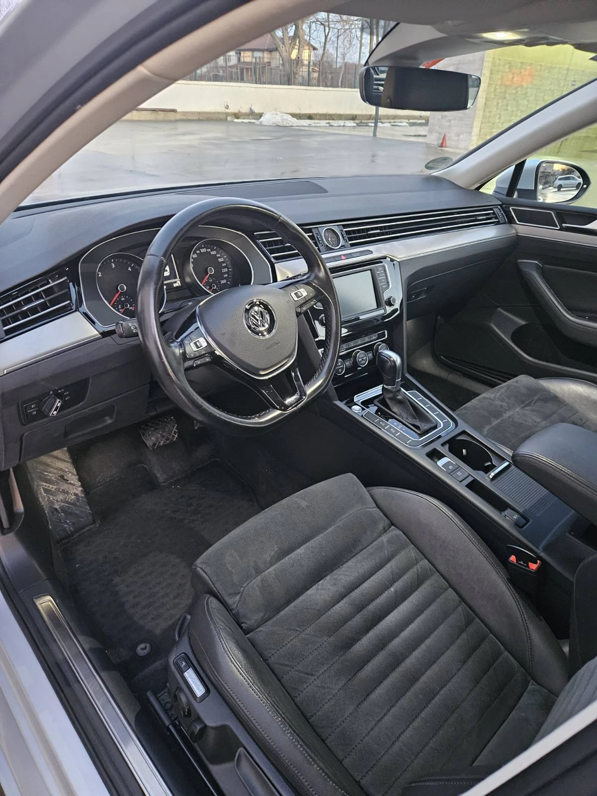 VW Passat HIGHLINE - изображение 9