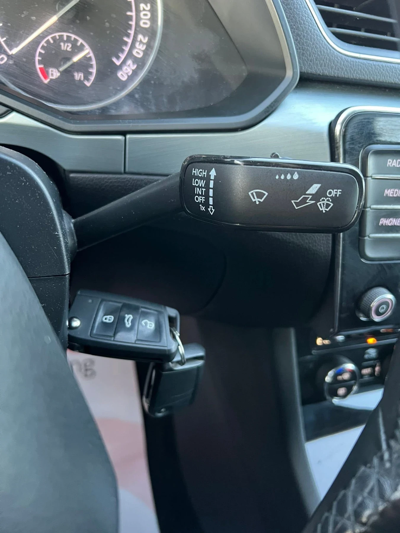 Skoda Superb 2.0TDI /150кс/НАПЪЛНО ОБСЛУЖЕН, снимка 14 - Автомобили и джипове - 54077218