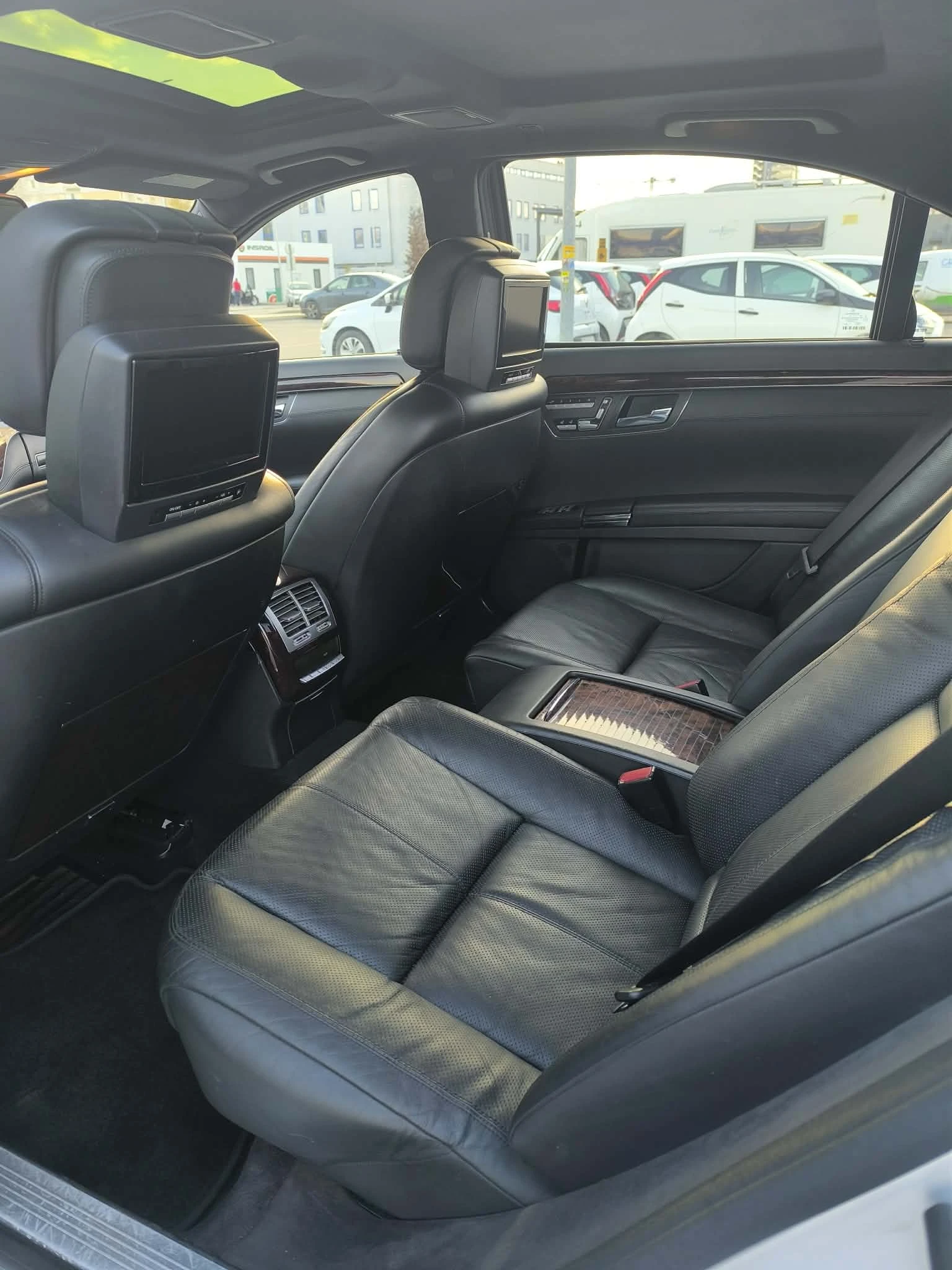 Mercedes-Benz S 500, снимка 9 - Автомобили и джипове - 54251329