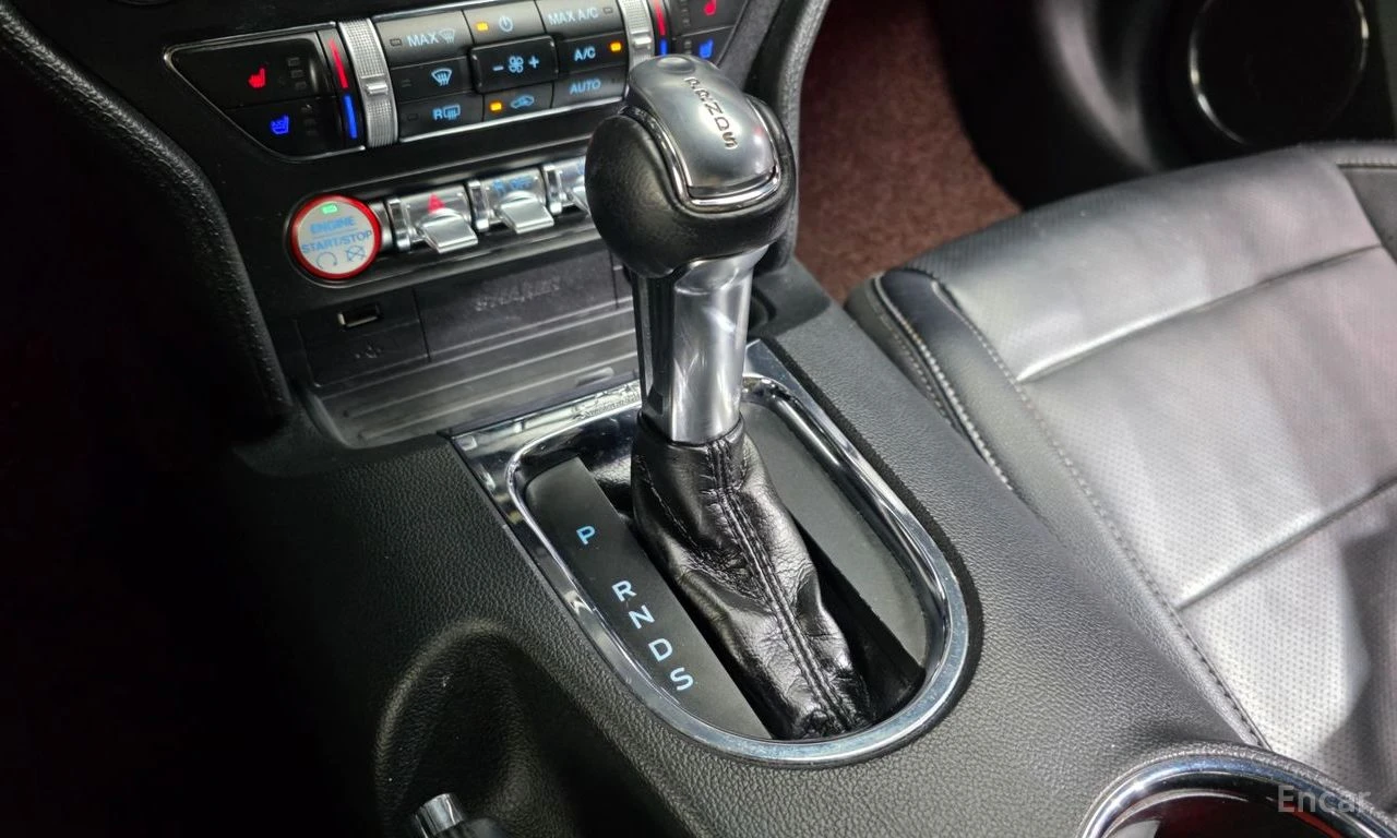 Ford Mustang GT* 5.0* V8* ПОДГРЕВ* ОБДУХВАНЕ* КАМЕРА* КЕЙЛЕС* , снимка 12 - Автомобили и джипове - 54428013